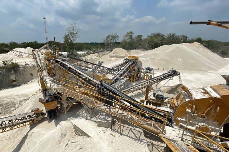 كسارة صخور صغيرة لتصنيع الرمال