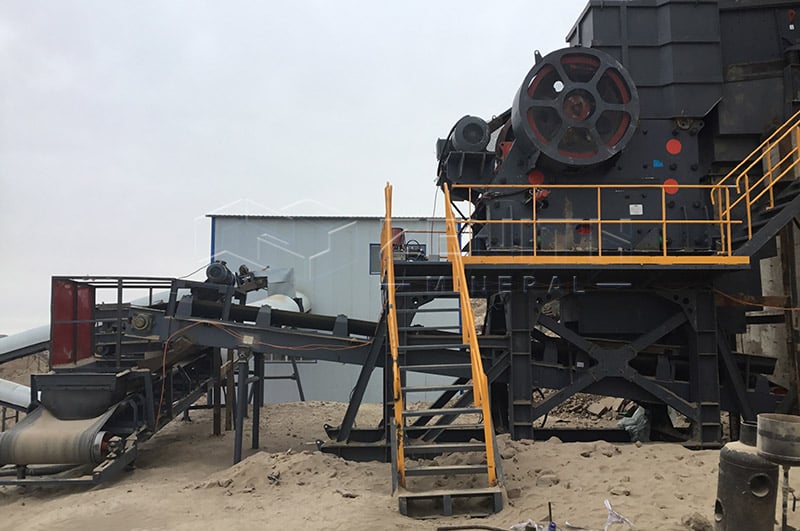 كسارة صخور صغيرة إنتاج 50 طن بالساعة