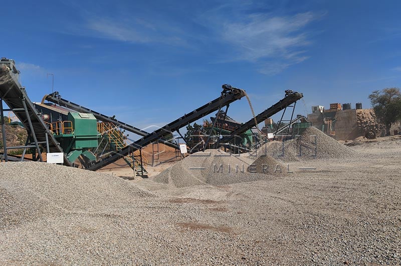 أفضل 10 آلات لتكسير الرمل لإنتاج رمل مصنّع عالي الجودة